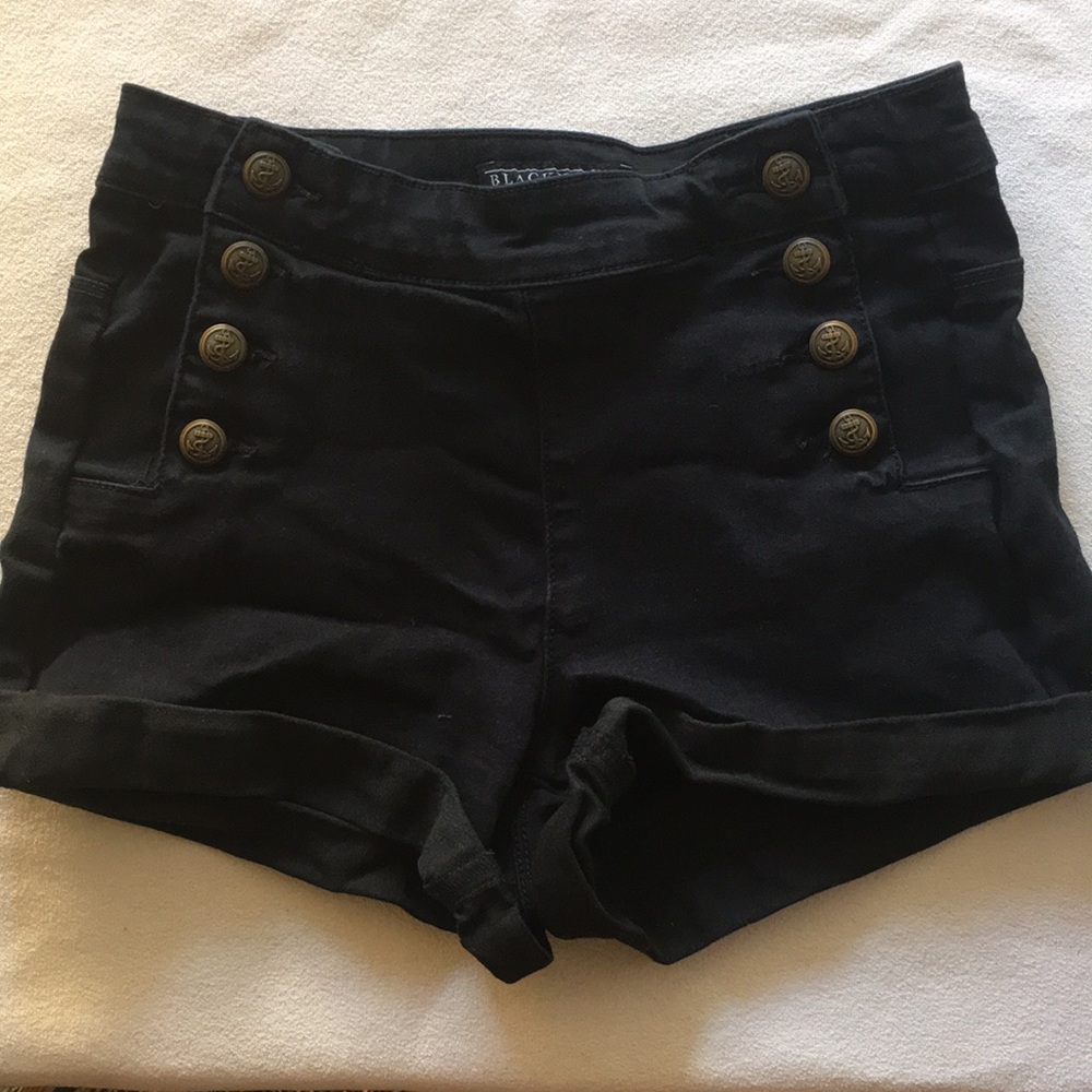 Black high waisted Hot Topic shorts